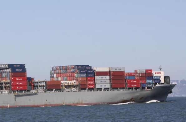 國內(nèi)物流貨運代理公司為客戶提供高效、便捷的物流運輸服務(wù)