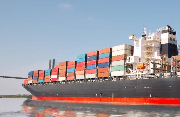 國際貨運對全球經(jīng)濟(jì)發(fā)展和城市化進(jìn)程具有好的影響