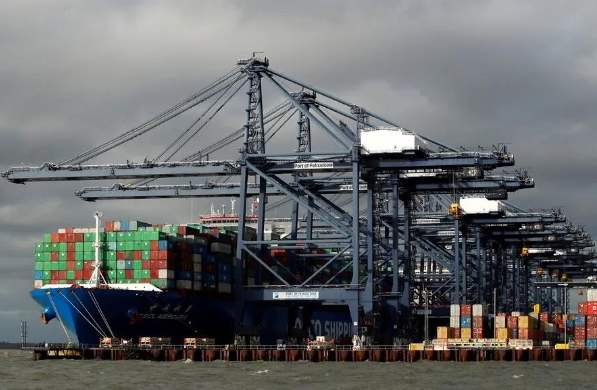 隨著全球貿易的不斷發展，國際貨代行業將迎來更多的發展機遇