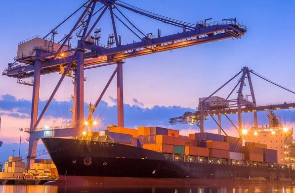 盡管面臨諸多挑戰(zhàn)，但俄羅斯貨代行業(yè)也孕育著新的機遇